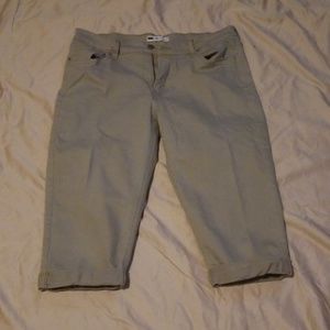 Levi's capri